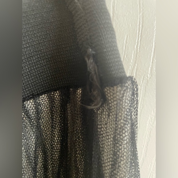 Black Lace Mini Skirt (US M) - Picture 2 of 4